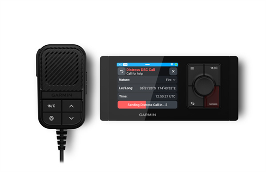 Signal VHF 220 - Námorná vysielačka s GPS/NMEA 2000/AIS receiver